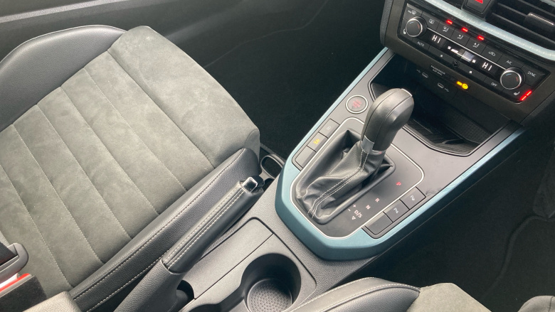 SEAT Arona 1.0 TSI 110 XPERIENCE Lux 5dr DSG Petrol Hatchback